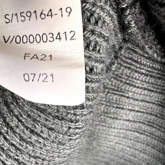 Athleta Hanover V-Neck Sweater Pullover Ribbed Knit Merino Wool Blend Gray XS - Picture 5 of 6